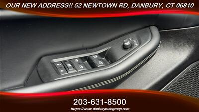 2023 Jeep Cherokee Limited - Photo 11 - Danbury, CT 06810