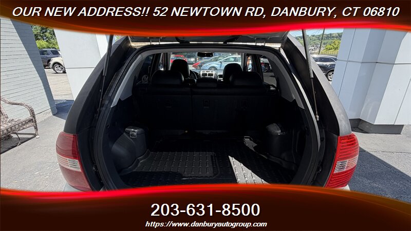 2007 Kia Sportage LX FWD - Photo 19 - Danbury, CT 06810