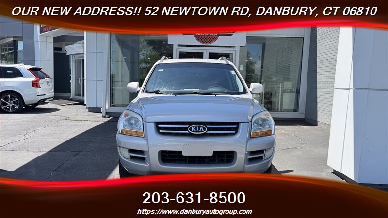 2007 Kia Sportage LX FWD - Photo 8 - Danbury, CT 06810