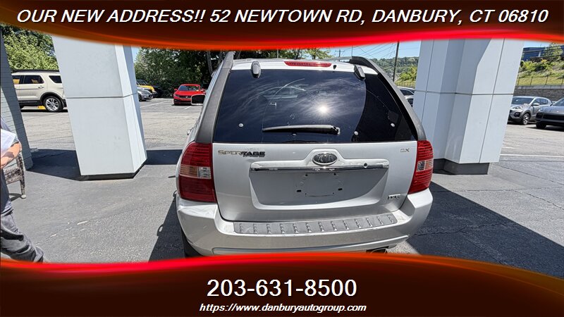 2007 Kia Sportage LX FWD - Photo 4 - Danbury, CT 06810