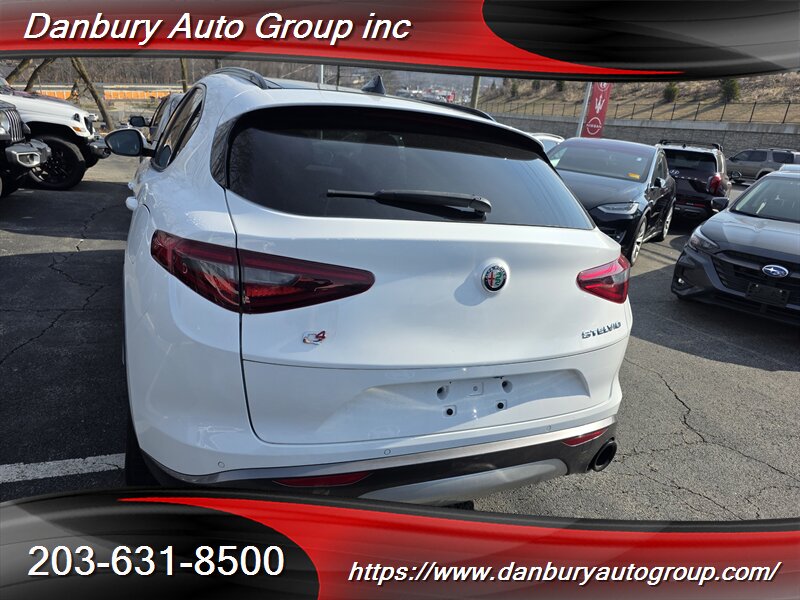 2023 Alfa Romeo Stelvio Ti - Photo 3 - Danbury, CT 06810