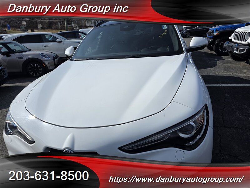 2023 Alfa Romeo Stelvio Ti - Photo 2 - Danbury, CT 06810