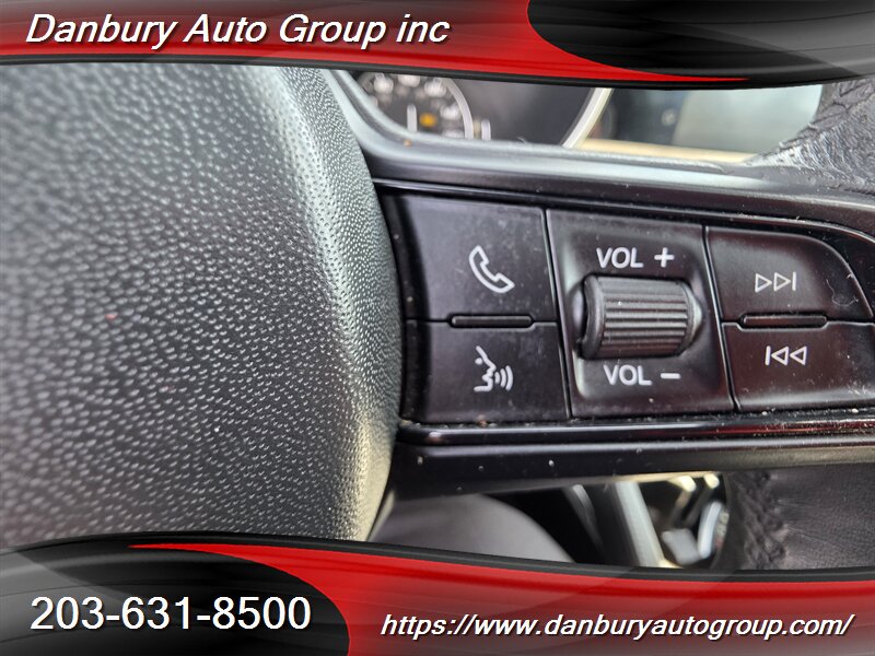 2023 Alfa Romeo Stelvio Ti - Photo 14 - Danbury, CT 06810