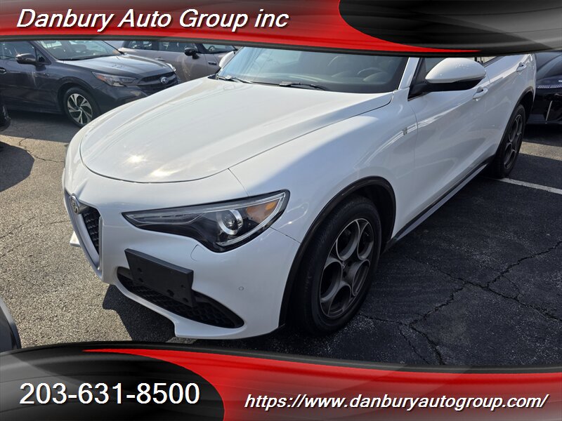 2023 Alfa Romeo Stelvio Ti   - Photo 1 - Danbury, CT 06810