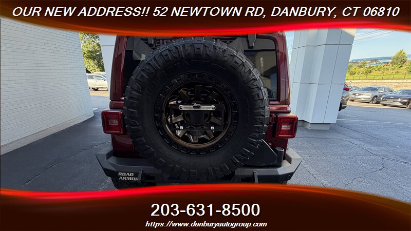 2021 Jeep Wrangler Unlimited Sahara - Photo 4 - Danbury, CT 06810