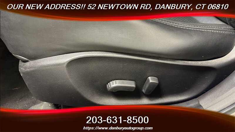2013 INFINITI G37 Sedan x - Photo 11 - Danbury, CT 06810