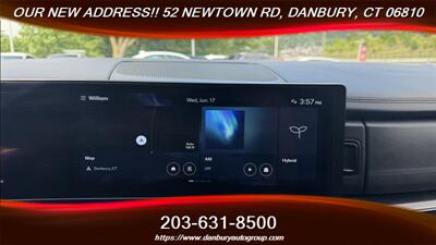2025 Hyundai SANTA FE Hybrid Calligraphy - Photo 24 - Danbury, CT 06810