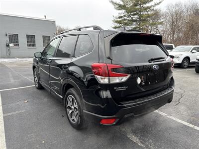 2019 Subaru Forester Premium   - Photo 4 - Danbury, CT 06810