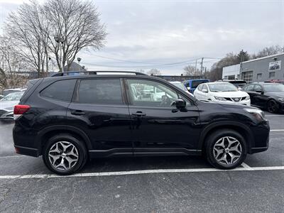 2019 Subaru Forester Premium   - Photo 7 - Danbury, CT 06810