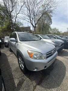 2008 Toyota RAV4 Limited   - Photo 7 - Danbury, CT 06810