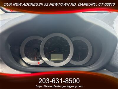 2008 Toyota RAV4 Limited   - Photo 11 - Danbury, CT 06810