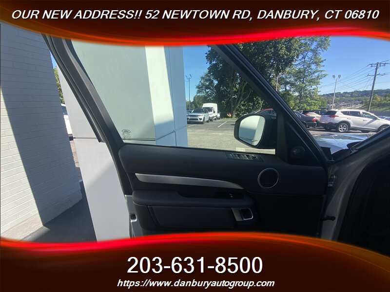 2020 Land Rover Discovery Landmark Edition - Photo 14 - Danbury, CT 06810