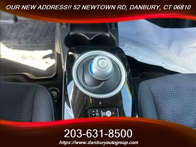2017 Nissan LEAF S   - Photo 8 - Danbury, CT 06810