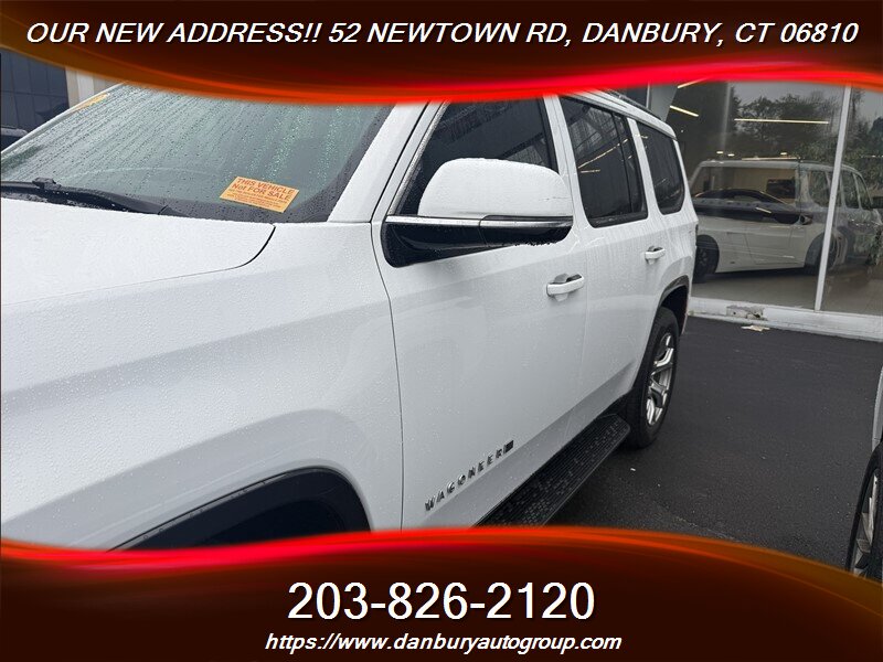 2022 Jeep Wagoneer Series II - Photo 2 - Danbury, CT 06810