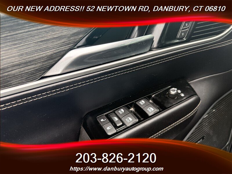 2022 Jeep Wagoneer Series II - Photo 10 - Danbury, CT 06810