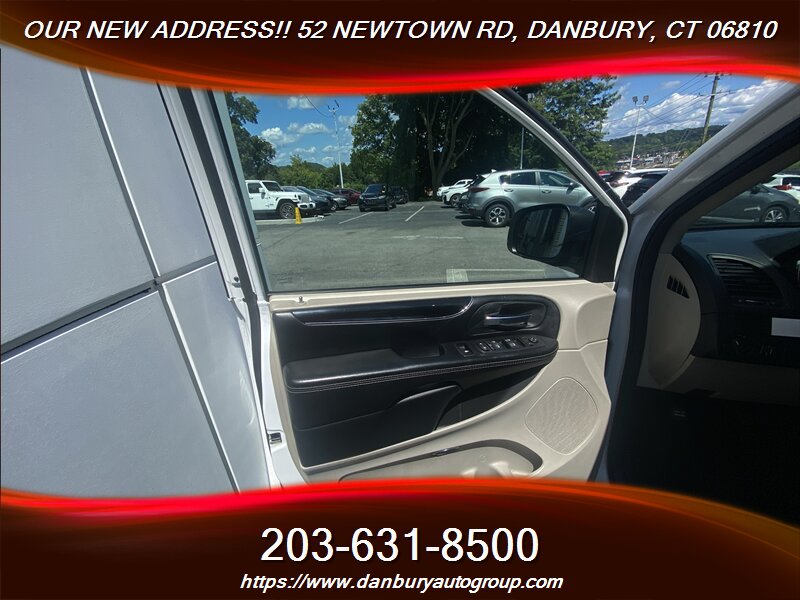 2019 Dodge Grand Caravan SE - Photo 12 - Danbury, CT 06810