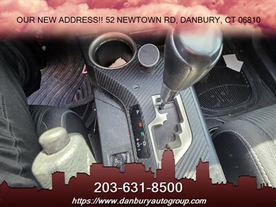 2014 Toyota RAV4 XLE   - Photo 13 - Danbury, CT 06810