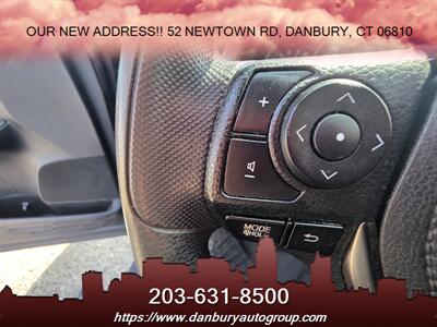 2014 Toyota RAV4 XLE   - Photo 11 - Danbury, CT 06810