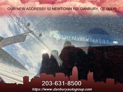 2014 Toyota RAV4 XLE   - Photo 16 - Danbury, CT 06810