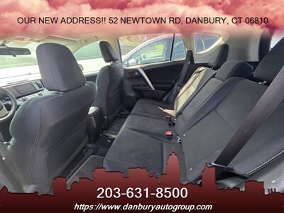 2014 Toyota RAV4 XLE   - Photo 6 - Danbury, CT 06810