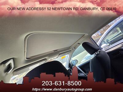 2014 Toyota RAV4 XLE   - Photo 7 - Danbury, CT 06810