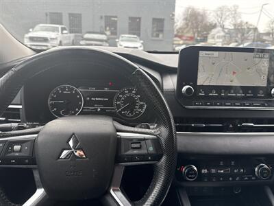 2022 Mitsubishi Outlander SEL - Photo 10 - Danbury, CT 06810