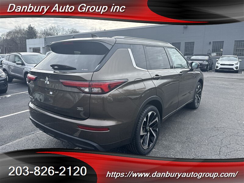 2022 Mitsubishi Outlander SEL - Photo 6 - Danbury, CT 06810