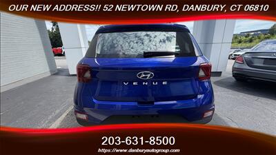 2024 Hyundai VENUE SEL   - Photo 4 - Danbury, CT 06810