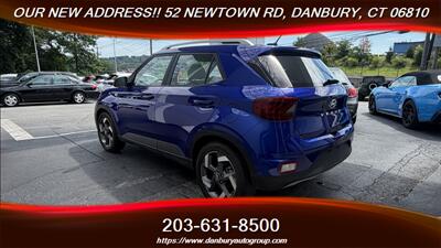 2024 Hyundai VENUE SEL   - Photo 3 - Danbury, CT 06810
