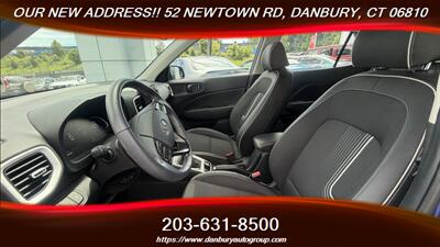 2024 Hyundai VENUE SEL   - Photo 12 - Danbury, CT 06810