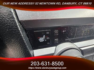 2016 Subaru Legacy 2.5i Premium   - Photo 12 - Danbury, CT 06810
