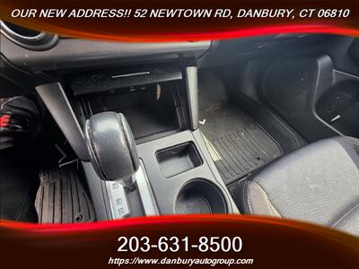 2016 Subaru Legacy 2.5i Premium   - Photo 14 - Danbury, CT 06810