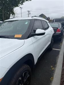 2021 Chevrolet Trailblazer LT   - Photo 2 - Danbury, CT 06810