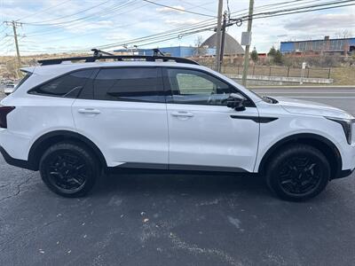 2024 Kia Sorento X-Line SX PRO - Photo 9 - Danbury, CT 06810