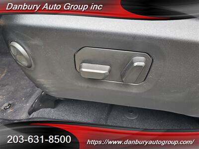 2024 Jeep Wrangler Sahara 4xe   - Photo 9 - Danbury, CT 06810