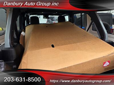 2024 Jeep Wrangler Sahara 4xe   - Photo 4 - Danbury, CT 06810