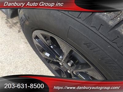 2024 Jeep Wrangler Sahara 4xe   - Photo 7 - Danbury, CT 06810