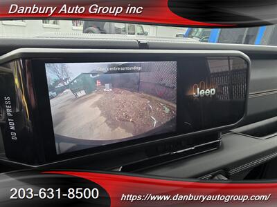 2024 Jeep Wrangler Sahara 4xe   - Photo 20 - Danbury, CT 06810
