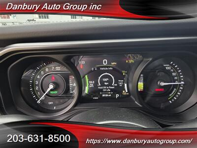 2024 Jeep Wrangler Sahara 4xe   - Photo 14 - Danbury, CT 06810