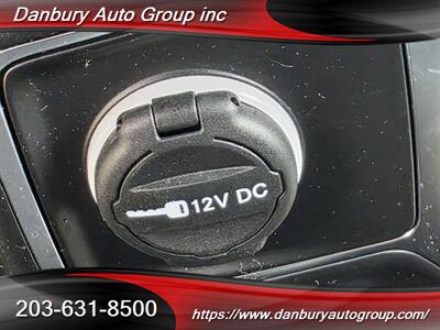 2024 Jeep Wrangler Sahara 4xe   - Photo 21 - Danbury, CT 06810