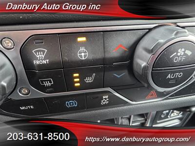 2024 Jeep Wrangler Sahara 4xe   - Photo 16 - Danbury, CT 06810