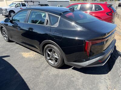 2025 Kia K4 LXS   - Photo 3 - Walnut, CA 91789