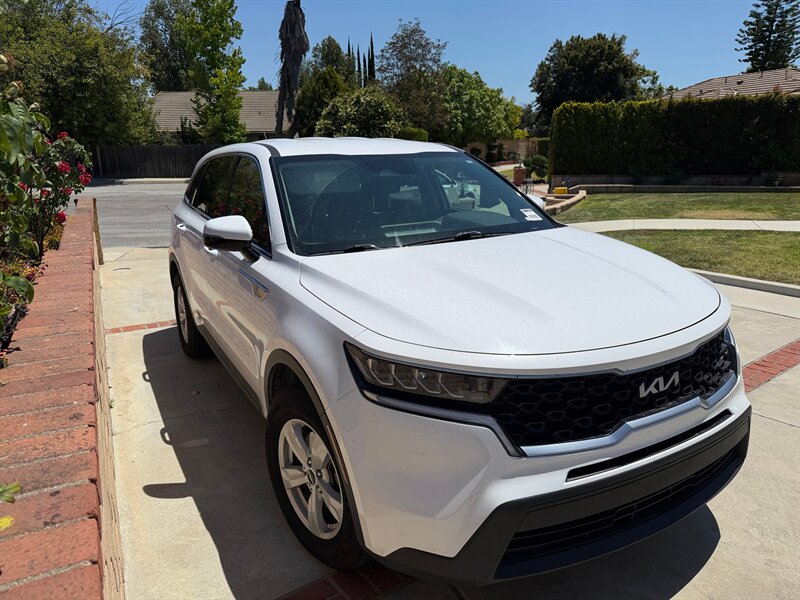 2023 Kia Sorento LX   - Photo 1 - Walnut, CA 91789