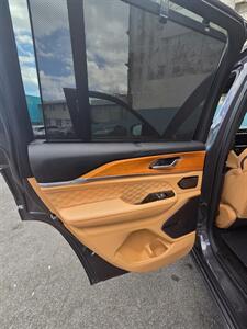 2022 Jeep Grand Cherokee Summit Reserve   - Photo 12 - 