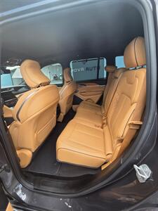 2022 Jeep Grand Cherokee Summit Reserve   - Photo 13 - 