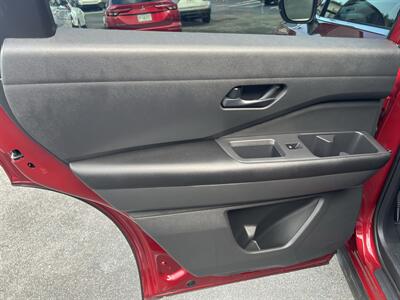 2023 Nissan Pathfinder SV   - Photo 25 - 