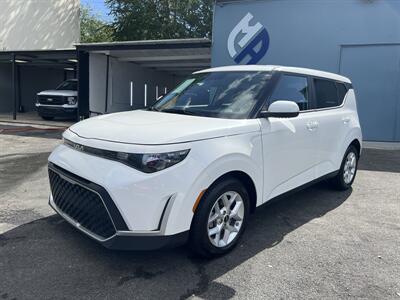 2024 Kia Soul LX   - Photo 1 - 