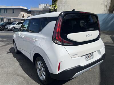 2024 Kia Soul LX   - Photo 7 - 