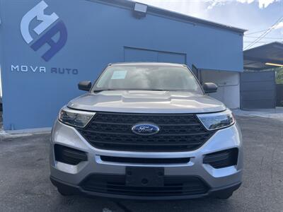 2023 Ford Explorer   - Photo 2 - 