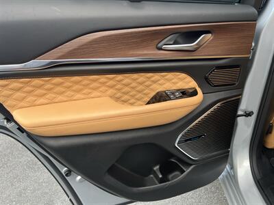 2023 Jeep Grand Cherokee Summit Reserve   - Photo 25 - 